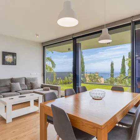 Вилла Cristiano Ronaldo Airport View Санта-Крус