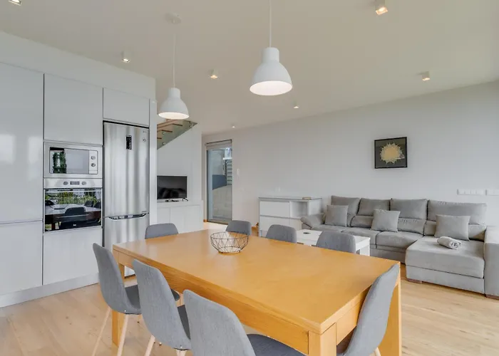 Cristiano Ronaldo Airport View 别墅 圣克鲁斯